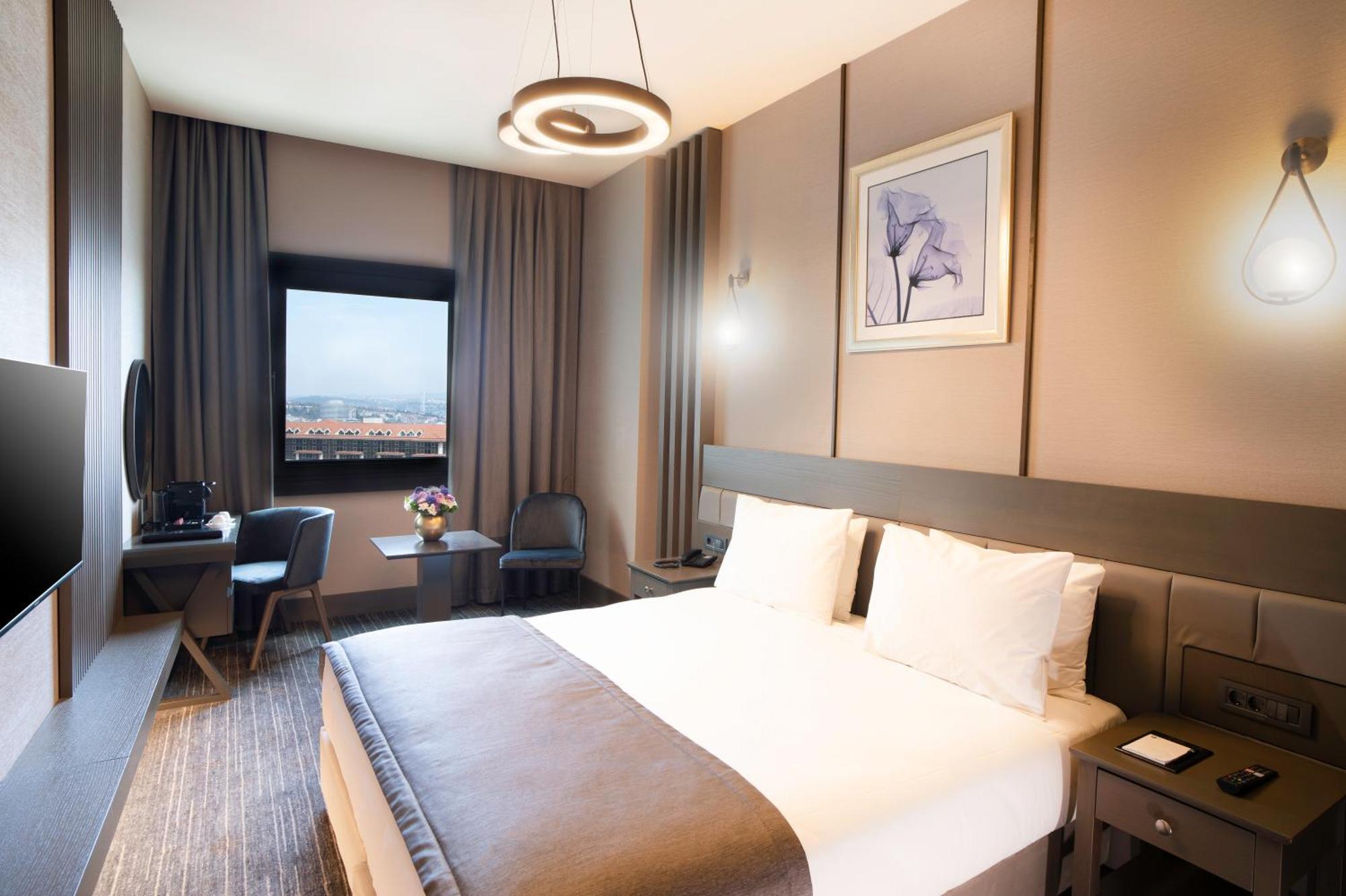 Arts Hotel Taksim — Fotos 1